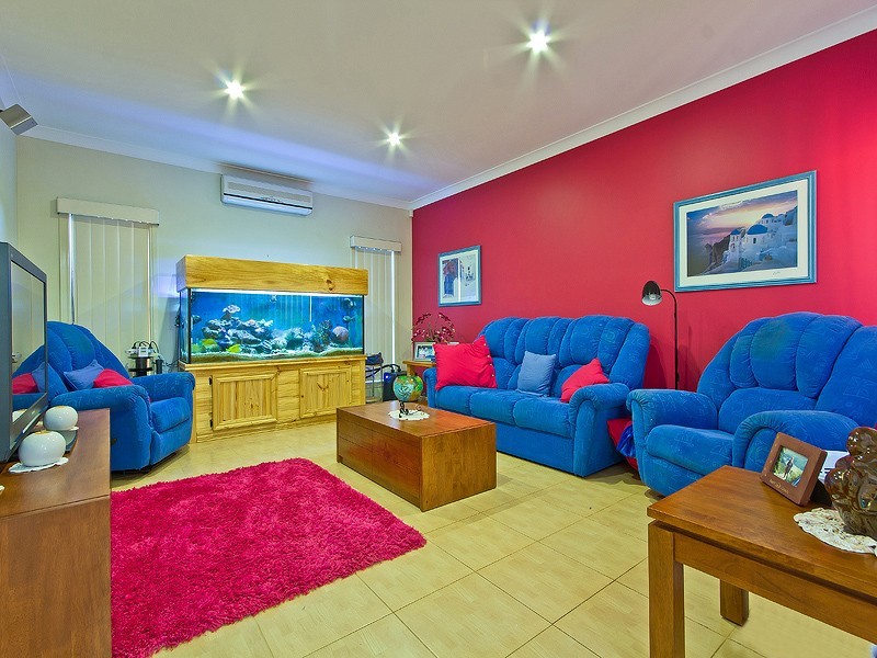 9 Orpheus Place, Redland Bay QLD 4165