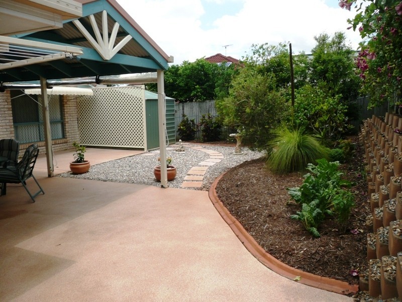 19 Newlands Street, Redland Bay QLD 4165