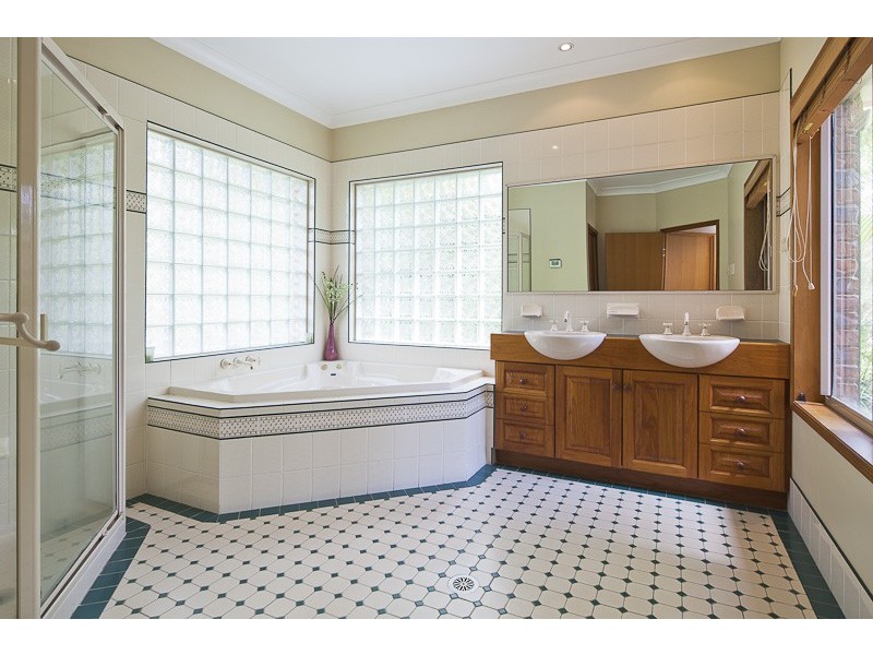 343-361 Teviot Drive, Carbrook QLD 4130