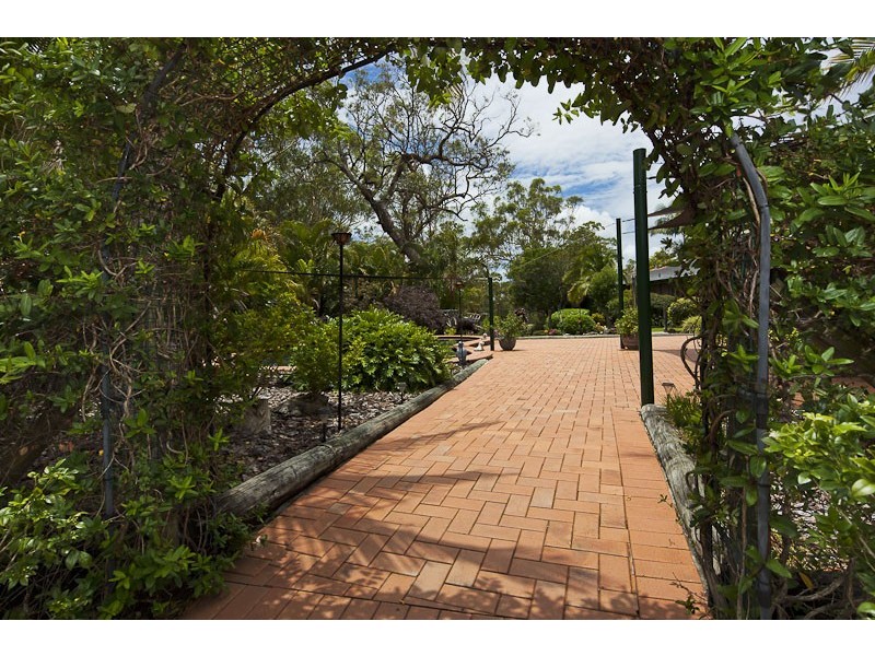 343-361 Teviot Drive, Carbrook QLD 4130