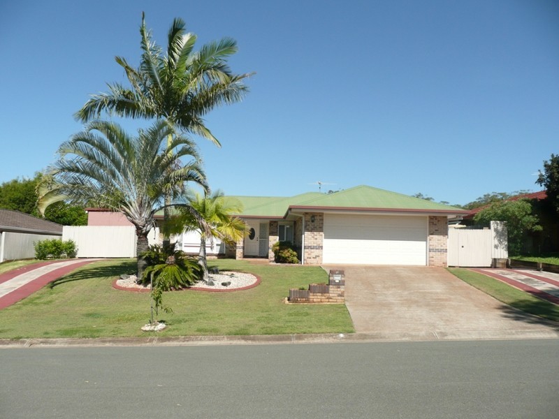 16 Montrose Place, Redland Bay QLD 4165