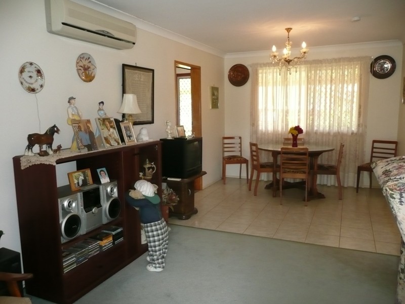 2 Octavia Street, Victoria Point QLD 4165