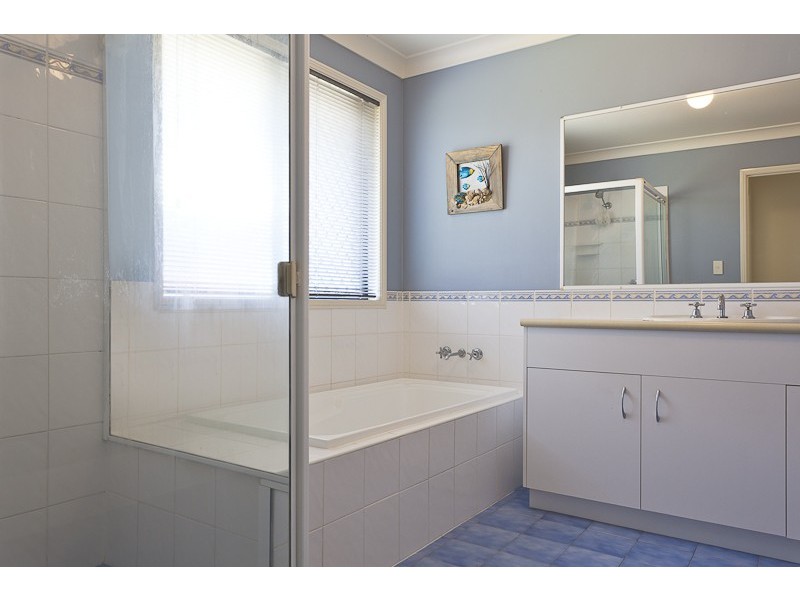 20 Yarran Street, Victoria Point QLD 4165