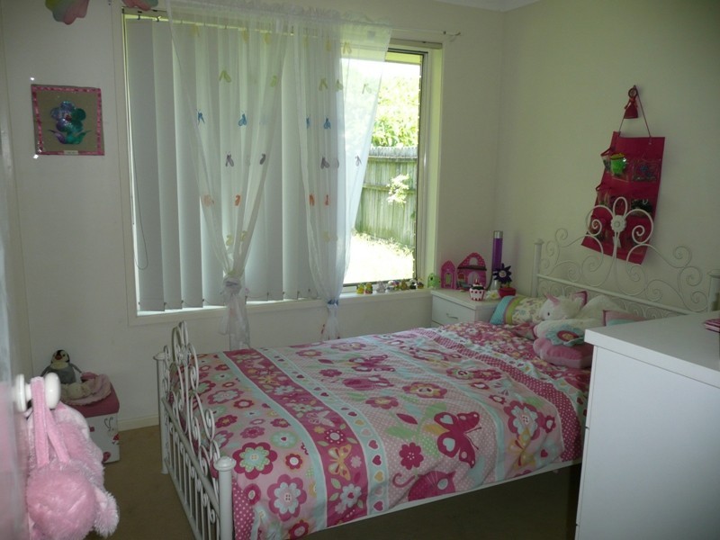 16 Butterfield Close, Victoria Point QLD 4165