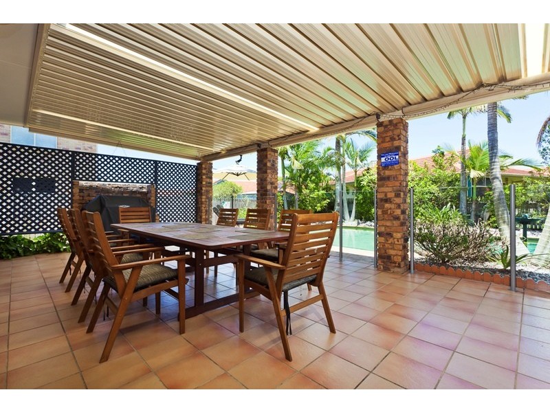 37 Adrian Street, Victoria Point QLD 4165