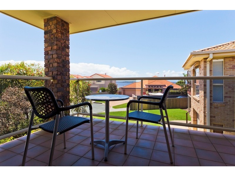 37 Adrian Street, Victoria Point QLD 4165