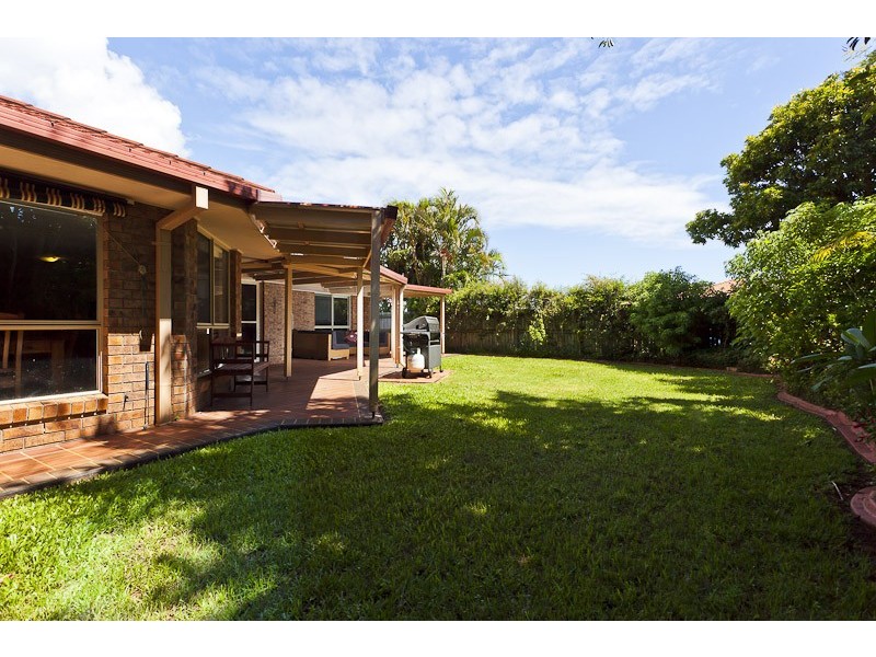 4 Westburn Court, Redland Bay QLD 4165