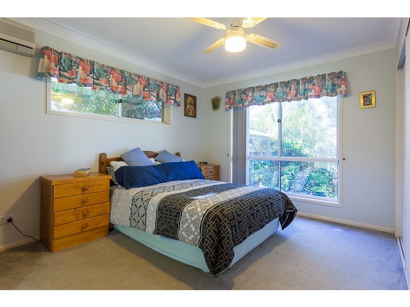 34 Robin Parade, Victoria Point QLD 4165