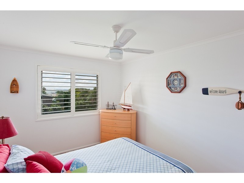 19 Yarran Street, Victoria Point QLD 4165