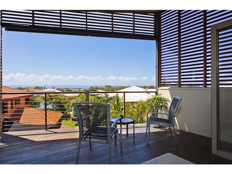 2 Jewel Place, Thornlands QLD 4164
