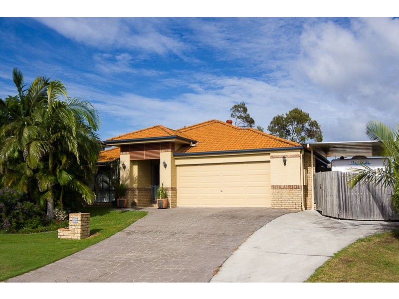 13 Gladebourne Crescent, Victoria Point QLD 4165
