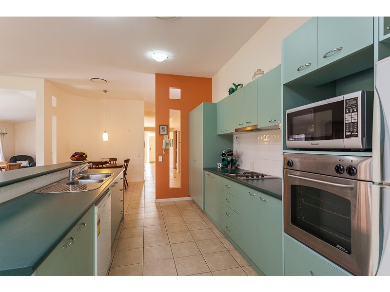 13 Gladebourne Crescent, Victoria Point QLD 4165