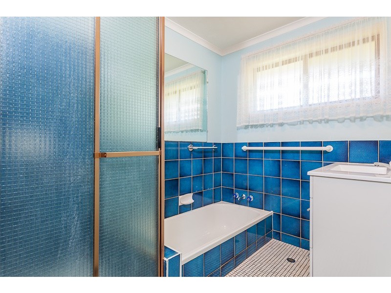 18 Yarran Street, Victoria Point QLD 4165