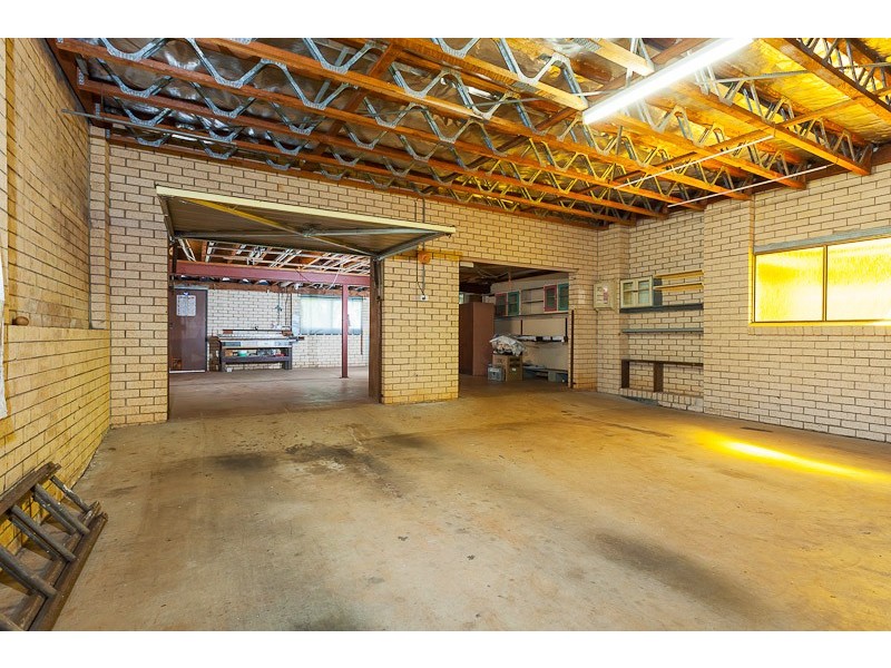 18 Yarran Street, Victoria Point QLD 4165