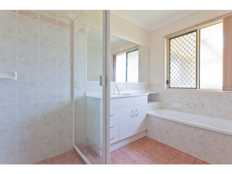 8 Melody Street, Victoria Point QLD 4165