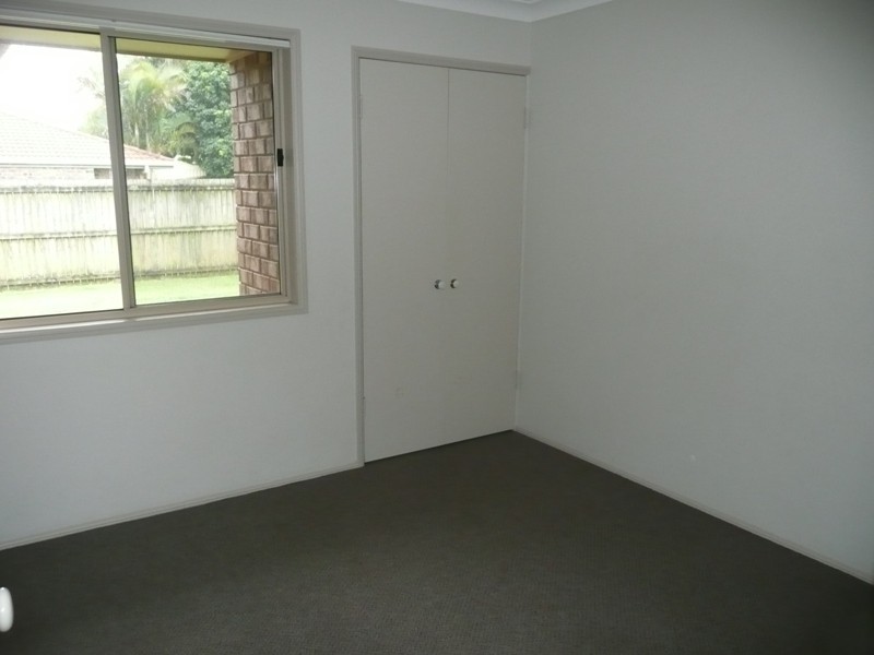 37 School Road, Victoria Point QLD 4165
