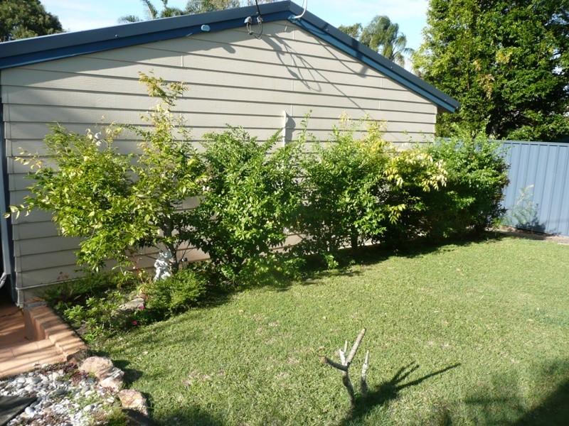 8 Strachan Road, Victoria Point QLD 4165