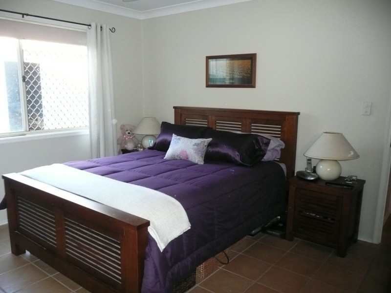 25 Fryar Street, Victoria Point QLD 4165