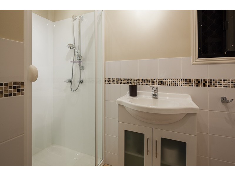 4 Lakefield Drive, Victoria Point QLD 4165