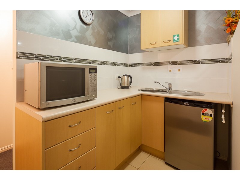 4 Lakefield Drive, Victoria Point QLD 4165