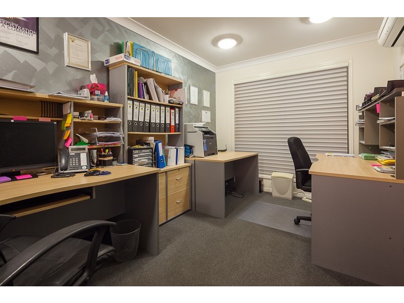 4 Lakefield Drive, Victoria Point QLD 4165