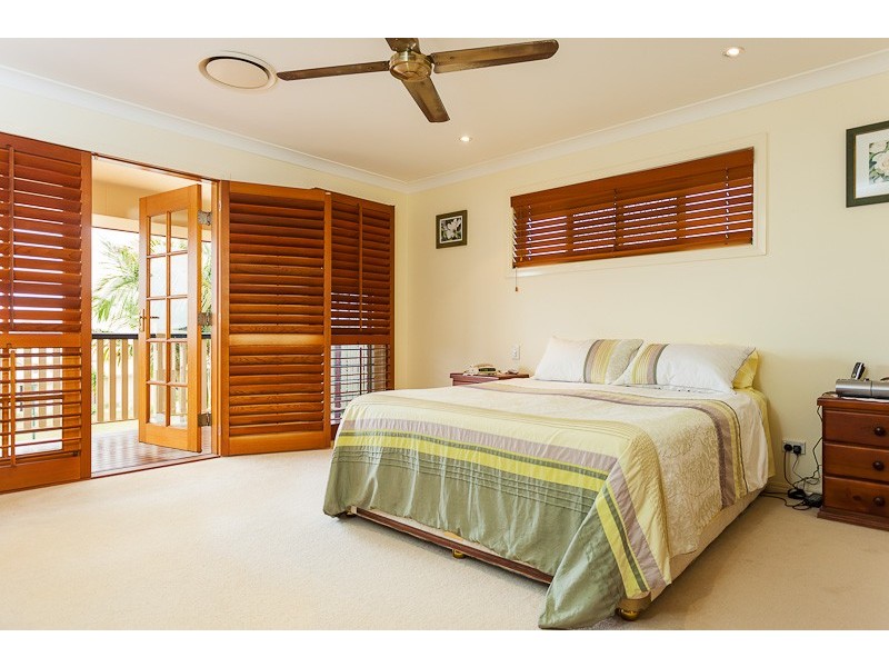 12 Irwin Place, Redland Bay QLD 4165