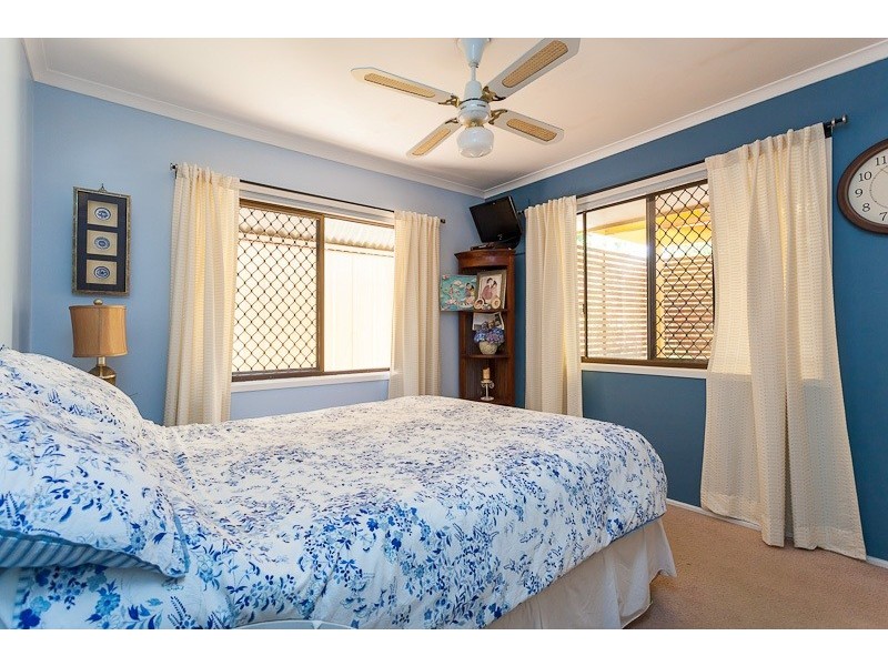 14 St Andrews Avenue, Birkdale QLD 4159