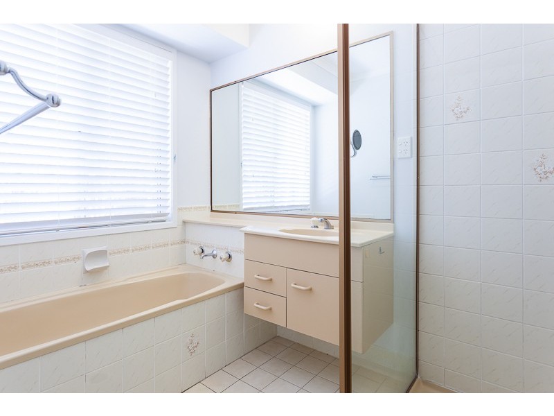 9 Muirhead Court, Victoria Point QLD 4165