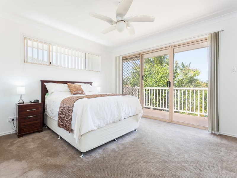 5 Beachside Court, Victoria Point QLD 4165