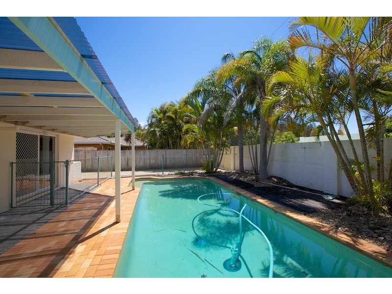 42 Orana Street, Victoria Point QLD 4165