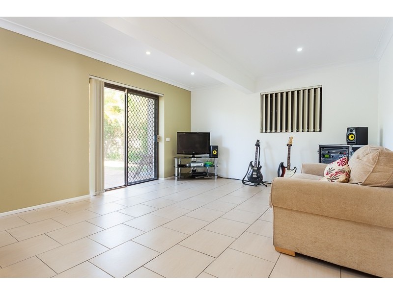 11 Cupania Street, Victoria Point QLD 4165