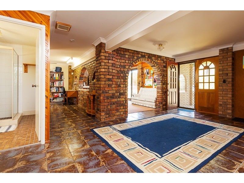 13 Strachan Road, Victoria Point QLD 4165