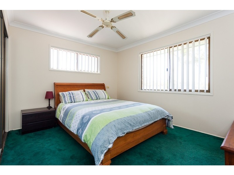 13 Strachan Road, Victoria Point QLD 4165