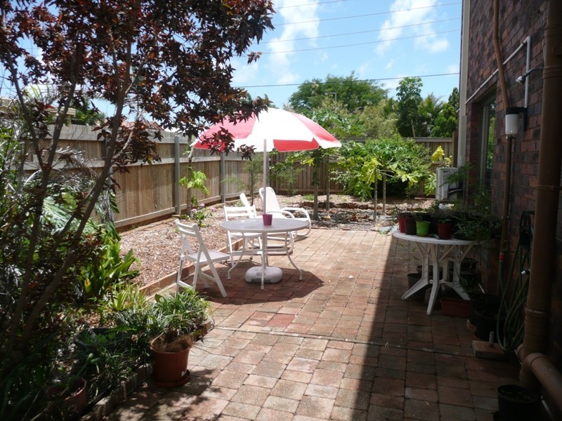 12 Albatross Street, Victoria Point QLD 4165