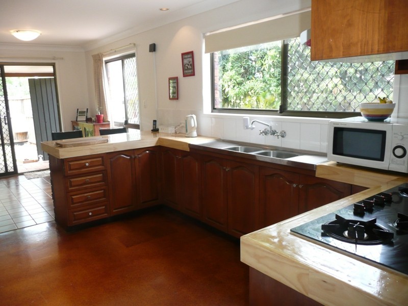 12 Albatross Street, Victoria Point QLD 4165