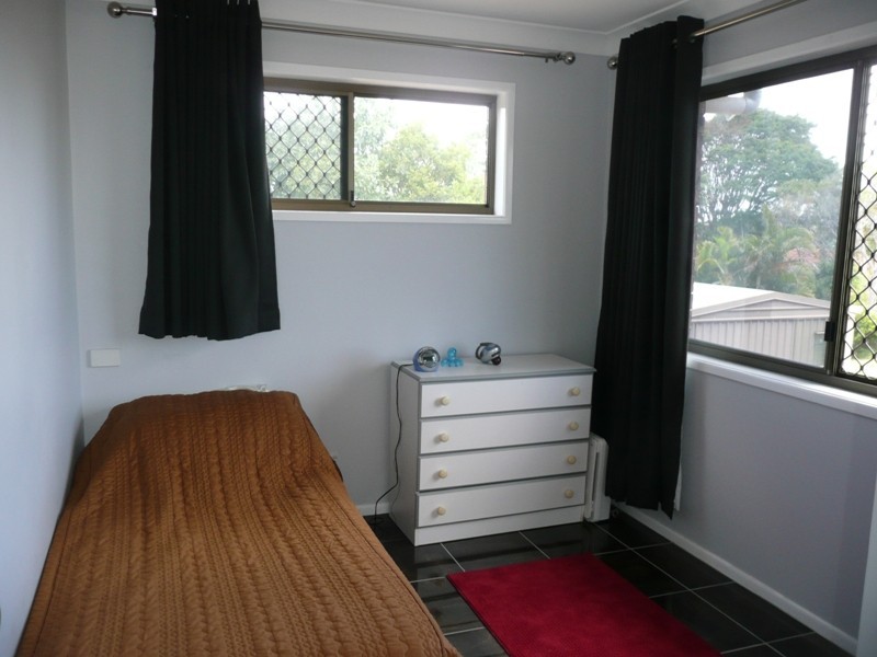 12 Albatross Street, Victoria Point QLD 4165