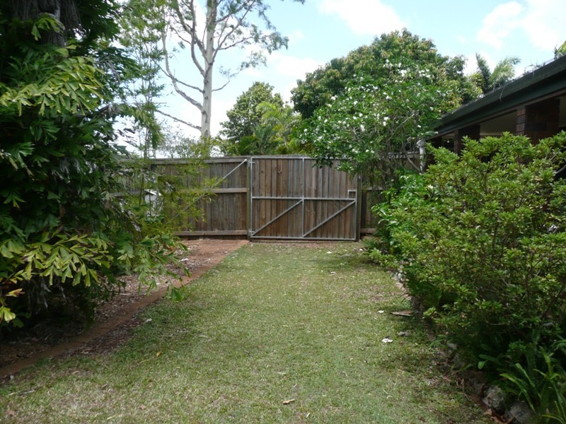 12 Albatross Street, Victoria Point QLD 4165