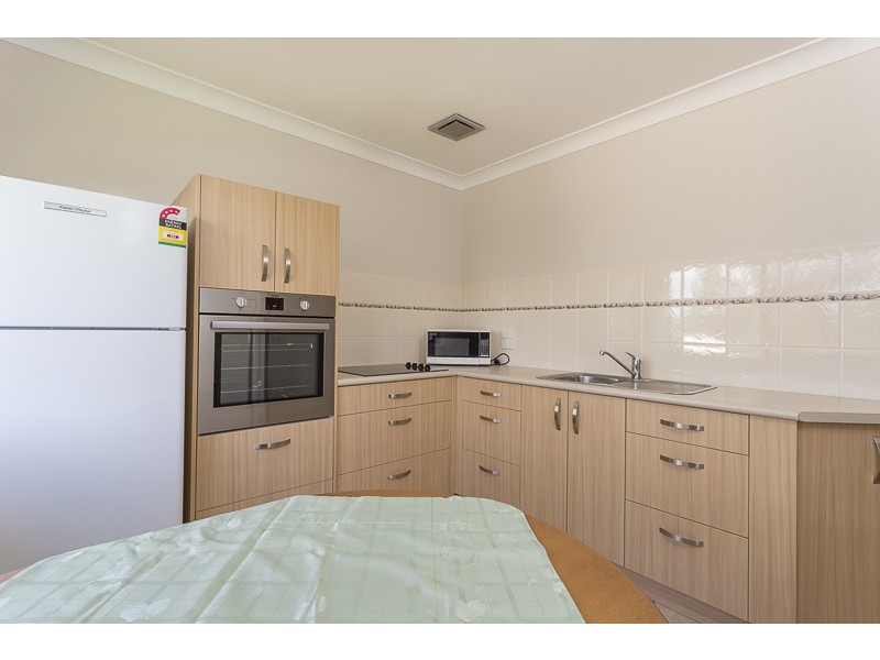 64 Ebony Crescent, Redland Bay QLD 4165