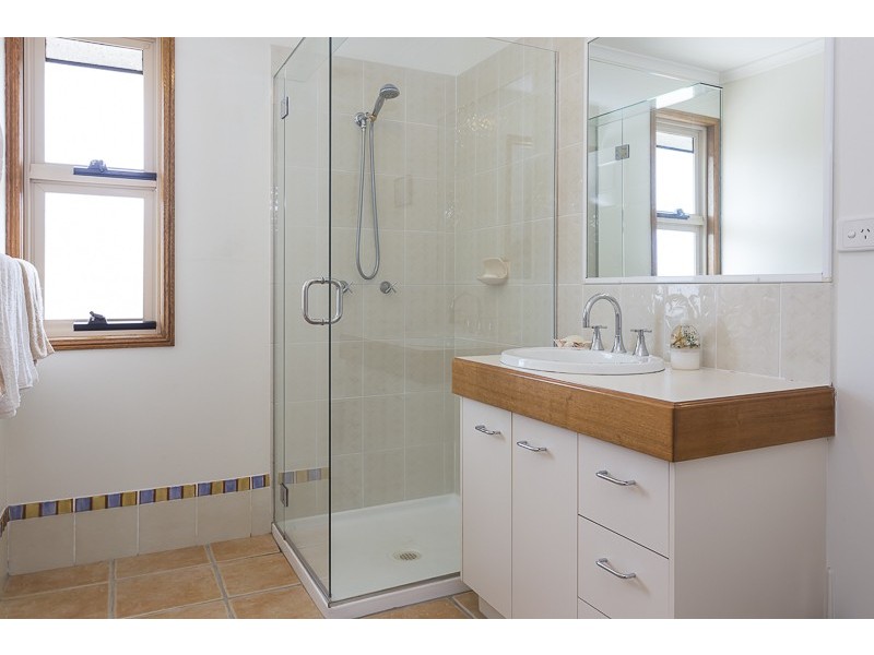 14 Finuge Court, Victoria Point QLD 4165