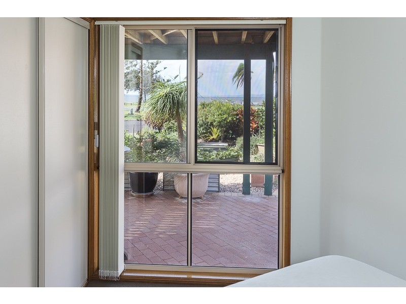 14 Finuge Court, Victoria Point QLD 4165