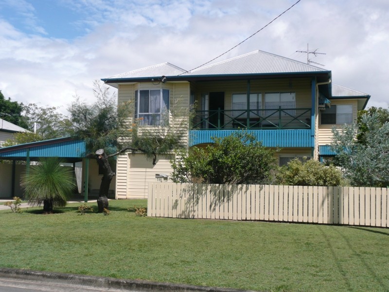 16 Moore Street, Victoria Point QLD 4165