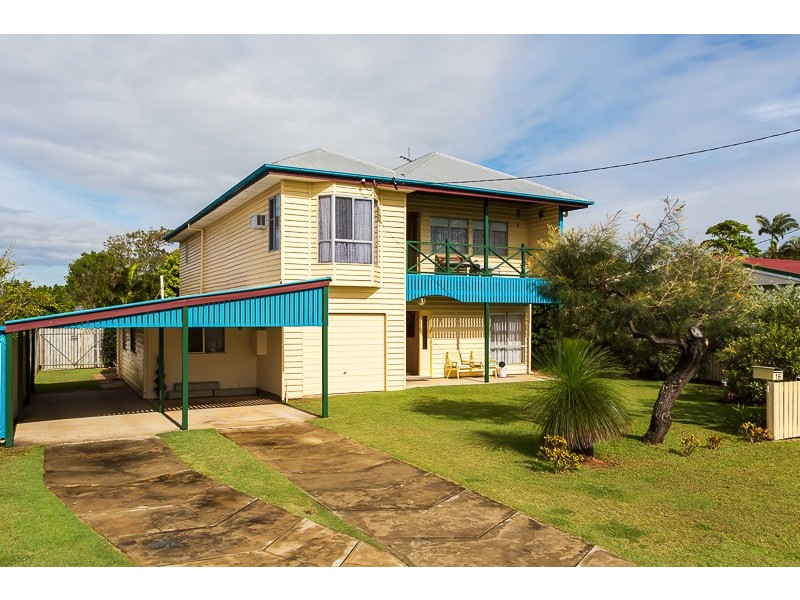 16 Moore Street, Victoria Point QLD 4165