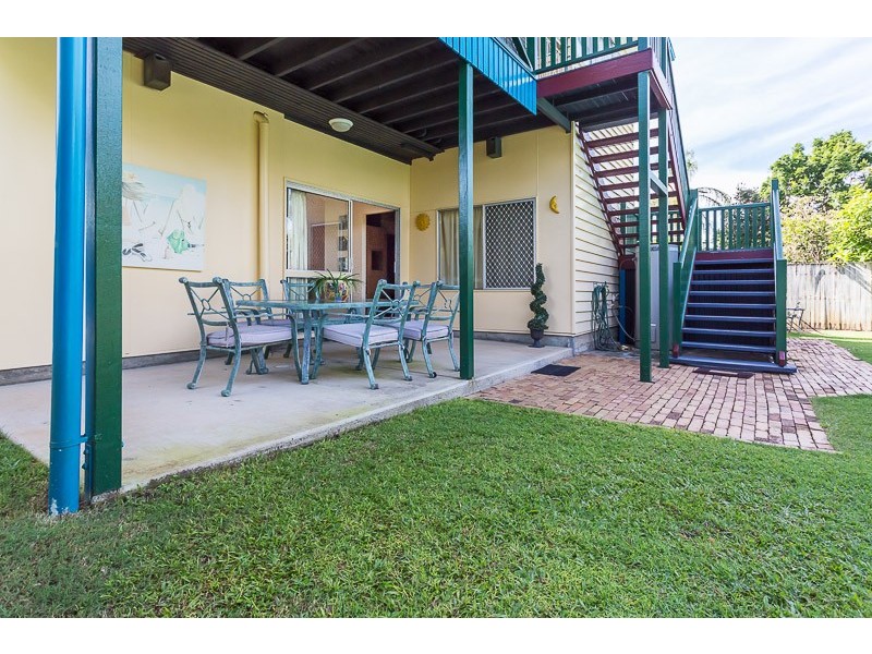 16 Moore Street, Victoria Point QLD 4165