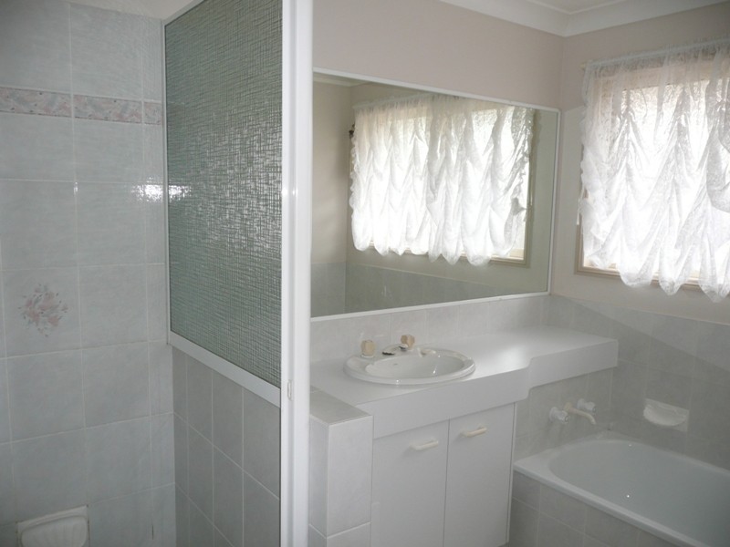 5 Oak Street, Victoria Point QLD 4165