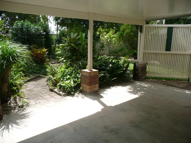 5 Oak Street, Victoria Point QLD 4165