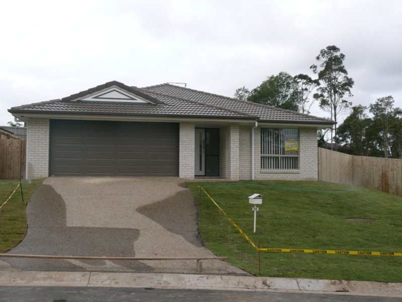 18 Park Edge Place, Redland Bay QLD 4165