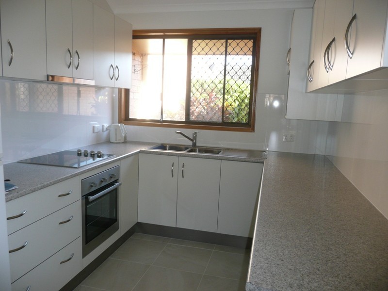 12/5 Thompson Street, Victoria Point QLD 4165