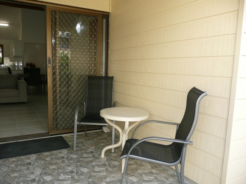 12/5 Thompson Street, Victoria Point QLD 4165