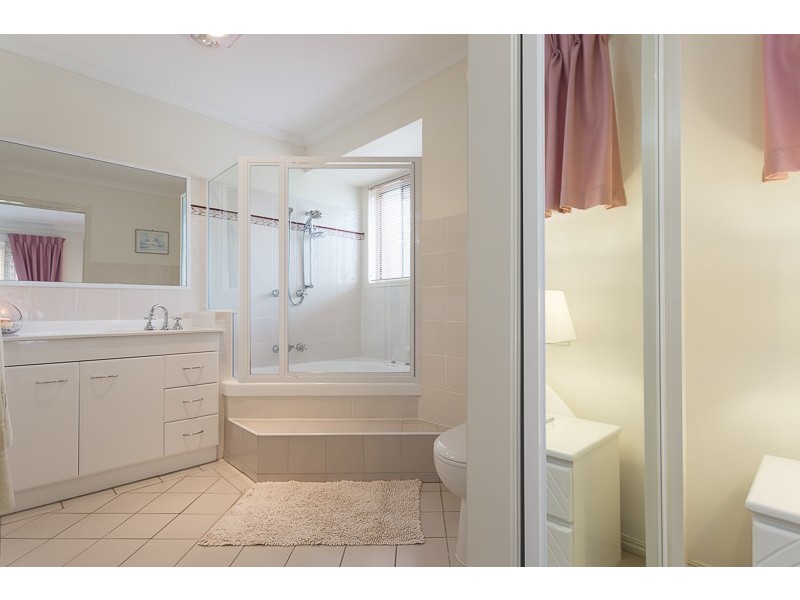 49 Prescoter Drive, Victoria Point QLD 4165