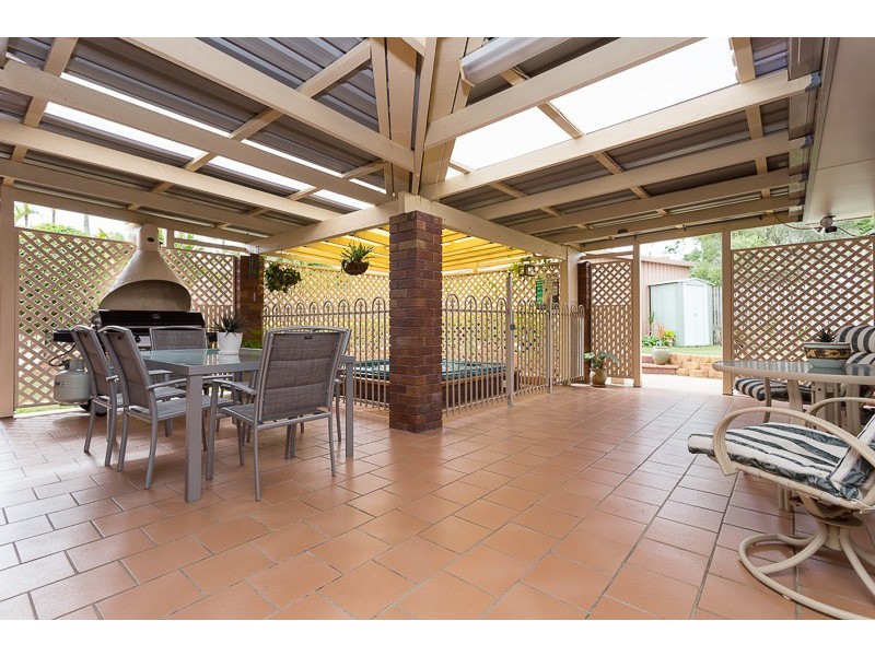 49 Prescoter Drive, Victoria Point QLD 4165